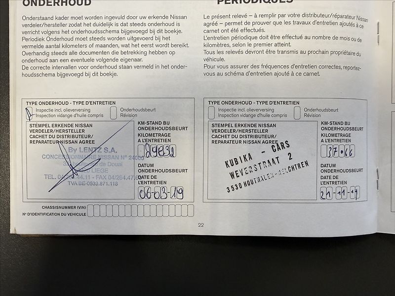 Nissan Navara 2,3 dCi Hardtop,manuál,Top sta - fotka 29 z 30