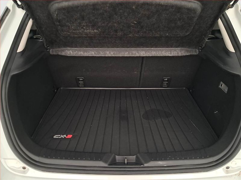 Mazda CX-3 (2015) 2.0 Skyactiv-G, 4X4 - fotka 14 z 19