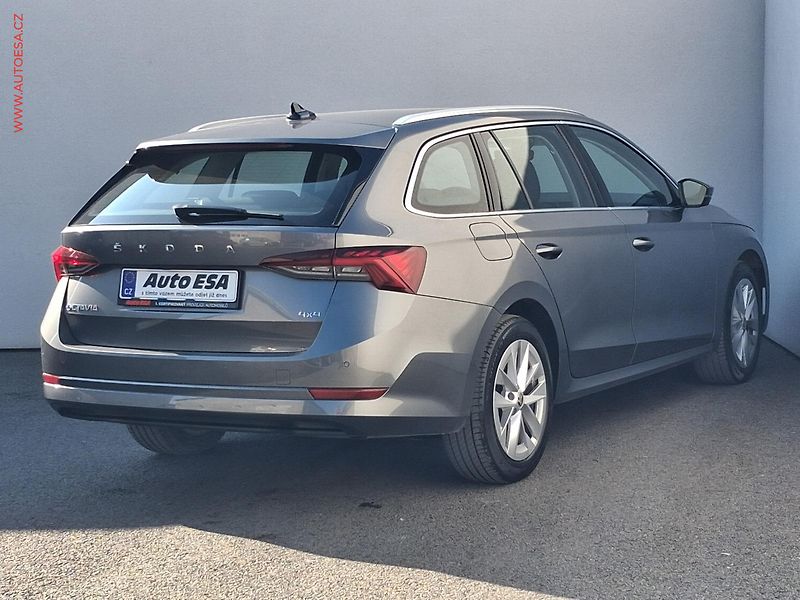 Škoda Octavia (2022) 2.0 TDi 4x4, Style, DSG, TZ - fotka 4 z 17