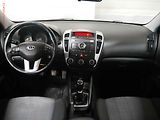 Kia Ceed (2013) 1.4i, ČR, AC, tempo - náhled 8