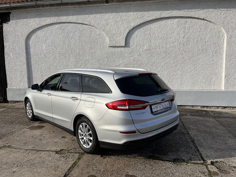 Ford Mondeo (2019) 2.0TDCi NAVI WINTER PDC ALU - fotka 11 z 35