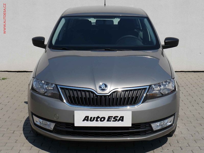 Škoda Rapid (2015) 1.2 TSi, Active - fotka 2 z 15