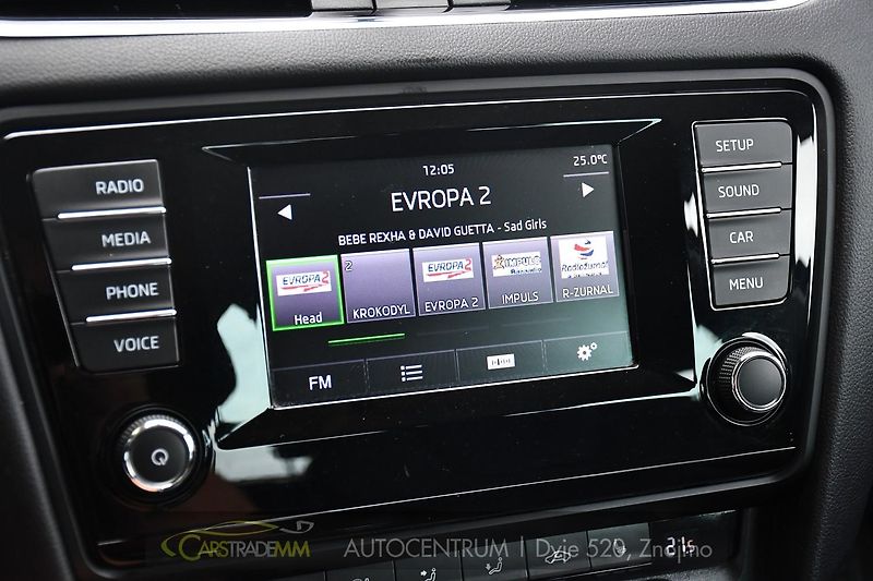 Škoda Octavia 2.0TDi PDC KESSY  - fotka 25 z 38