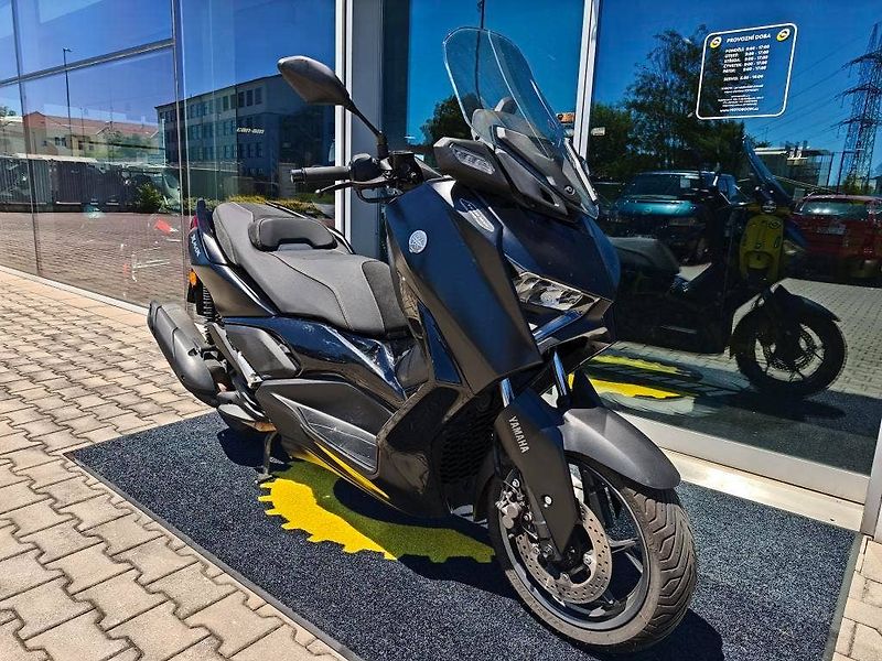 Yamaha X-Max 125 (2023) TECH MAX - fotka 1 z 20