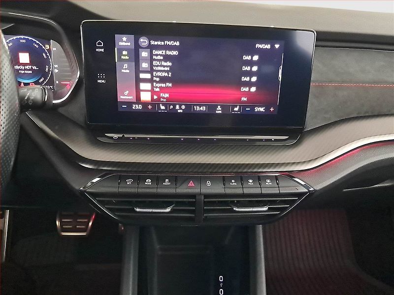 Škoda Octavia (2021) RS 2.0 TDI - fotka 12 z 27