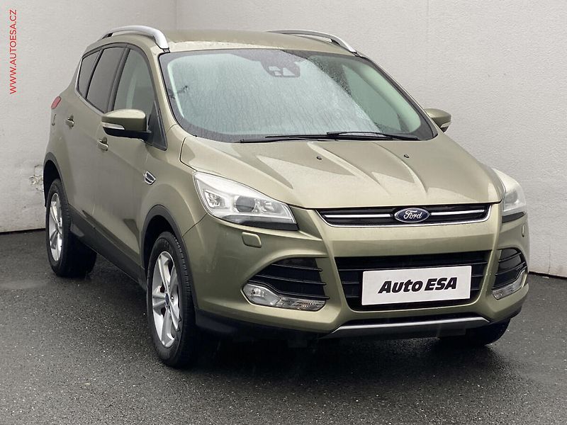 Ford Kuga (2013) 2.0 TDCi 4x4, ČR, Titanium - fotografie inzerátu