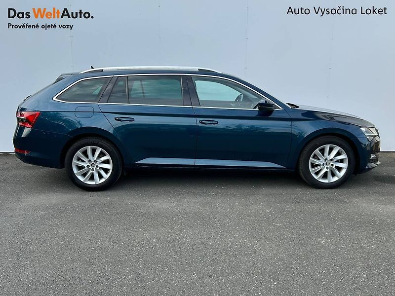 Škoda Superb (2023) 2.0 TDI 110kW Tažné Panorama - fotka 24 z 35
