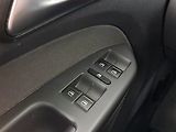 Volkswagen Touran (2012) 1.6 TDI, Tempomat - náhled 14
