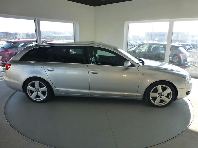 Audi A6 (2007) 3,0TDI**QUATTRO**NAVIG**XENONY - fotka 4 z 22