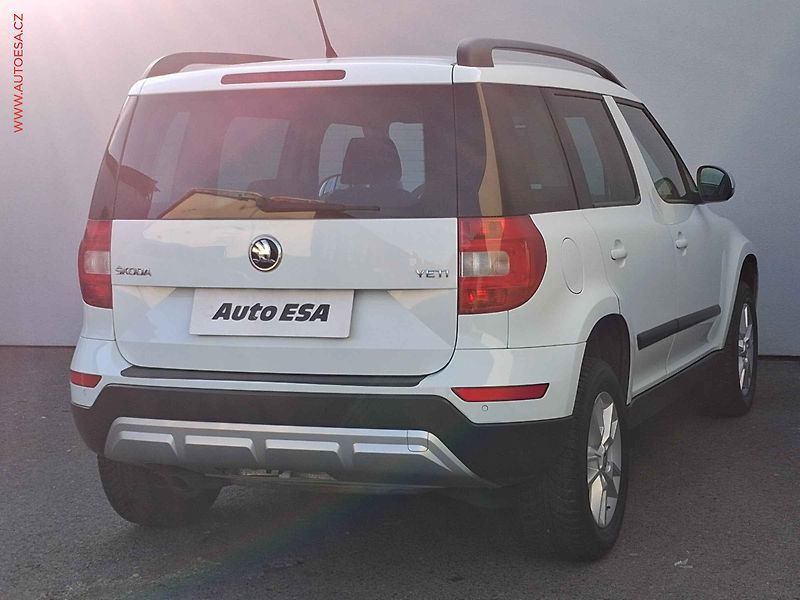 Škoda Yeti (2016) 1.4 TSi, Outdoor, výhřev sed - fotka 4 z 16
