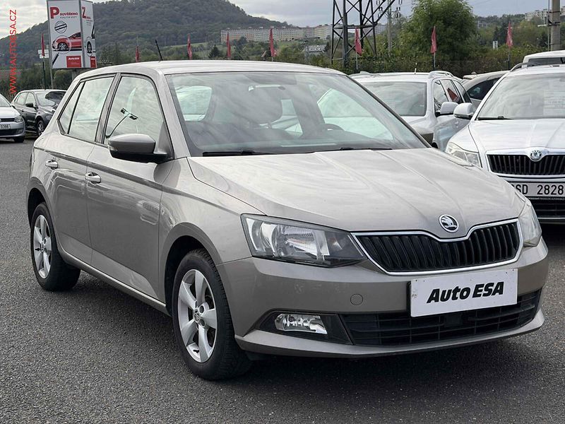 Škoda Fabia (2015) 1.2 TSi, Ambition, DSG - fotografie inzerátu