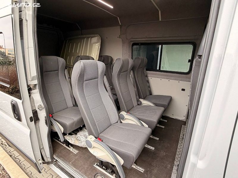 Fiat Ducato (2023) 2,2 140k L3H2 - 9 míst M1 - p - fotka 29 z 29