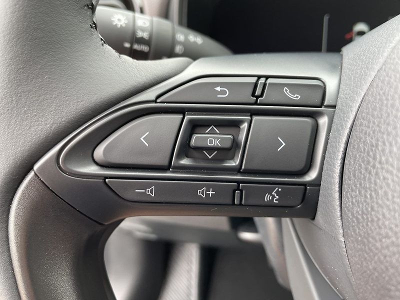 Toyota Yaris Cross 1.5 Hybrid 130k ODBĚR 6/2026 - fotka 24 z 29