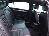 Volkswagen Passat R-line 2,0 TDI 140kW DSG CZ DP - náhled 13