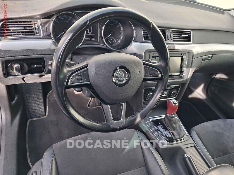 Škoda Superb (2014) 2.0TDi 4x4, Elegance, DSG - fotka 13 z 18