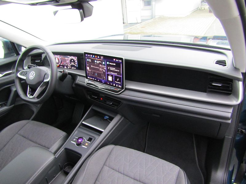 Volkswagen Tayron (2025) 2.0 TDI 142KW DSG 4x4 - 7 míst - fotka 20 z 30