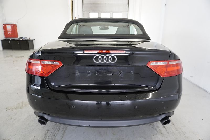 Audi A5 (2009) 2,0 TFSI KABRIO AUTOMAT - fotka 22 z 25