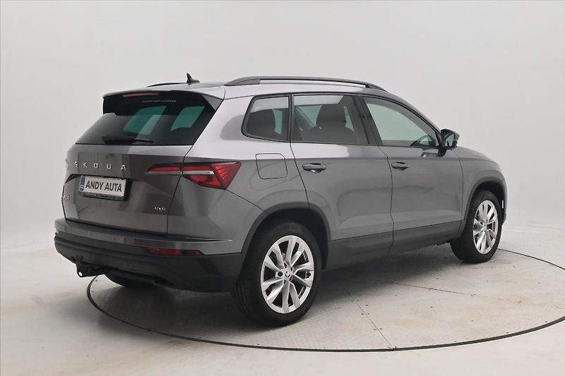 Škoda Karoq 2,0 TDI 110kW DSG 4x4 STYLE Zá - fotka 5 z 32