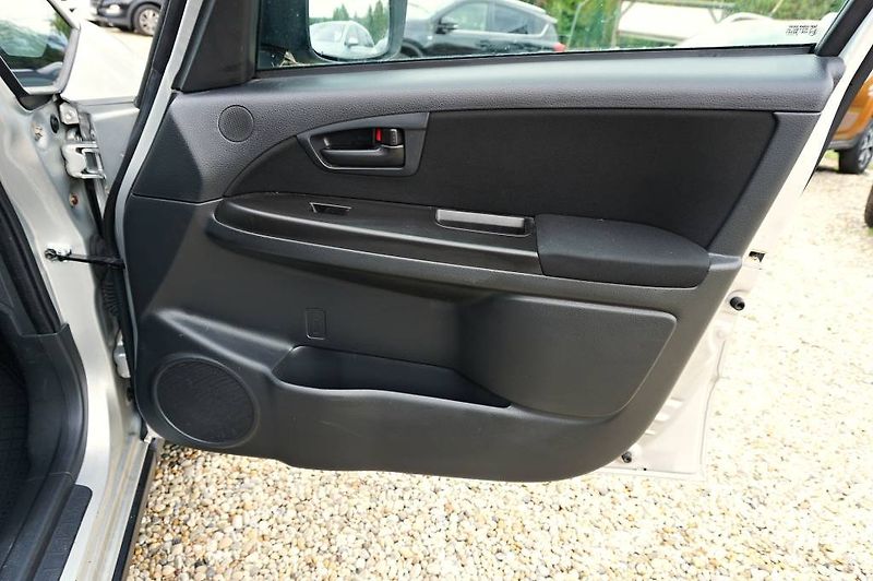 Fiat Sedici (2012) 1,6 16V 88 kW - fotka 14 z 46