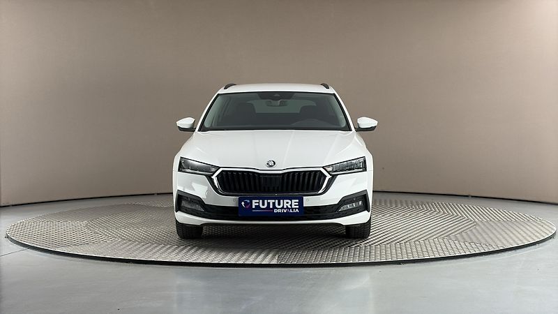 Škoda Octavia 2.0 TDI Ambition Combi - fotka 3 z 27