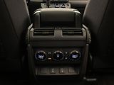 Land Rover Defender (2026) OCTA BLACK AWD AUT - náhled 75