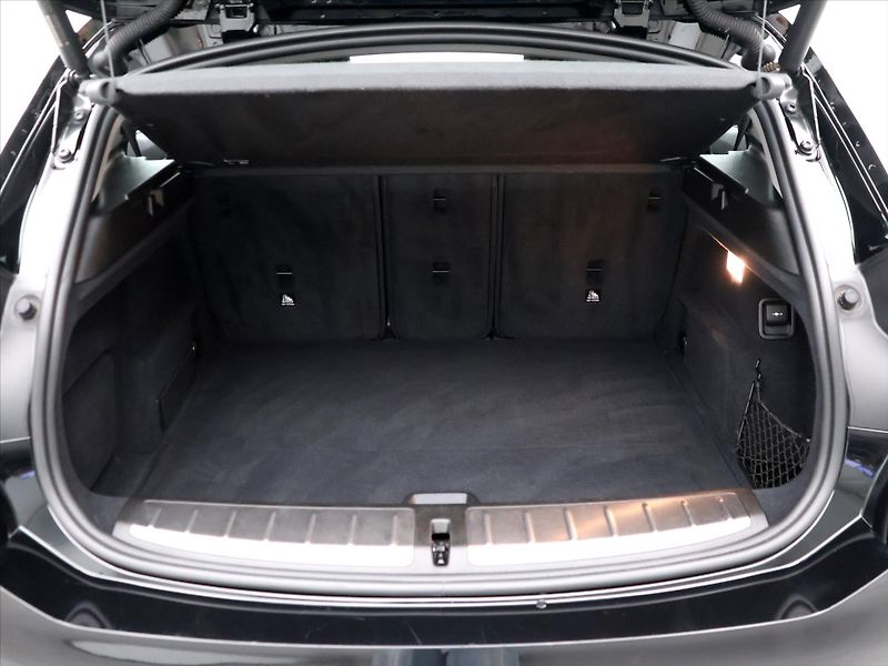BMW X2 1,5 18i 100kW sDrive CZ - fotka 10 z 36