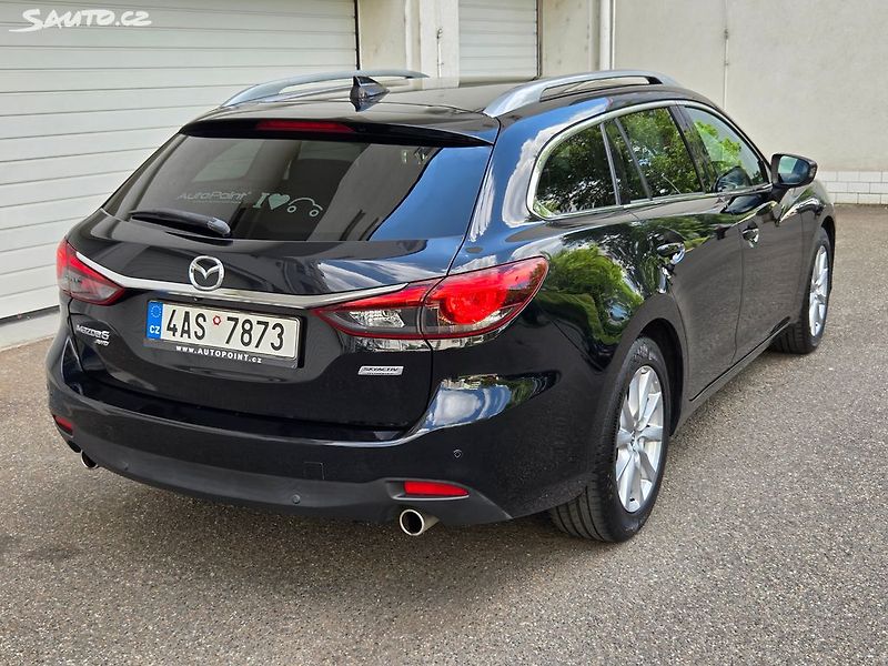 Mazda 6 (2015) 2.2D Aut.4x4 - 2.maj nové ČR - fotka 8 z 42