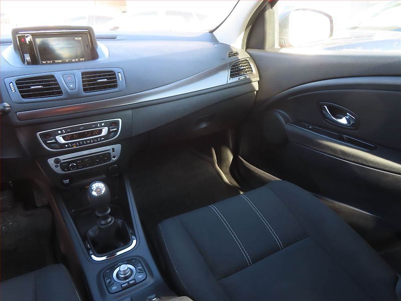 Renault Mégane (2016) 1.5 dCi, Tempomat - fotka 8 z 19