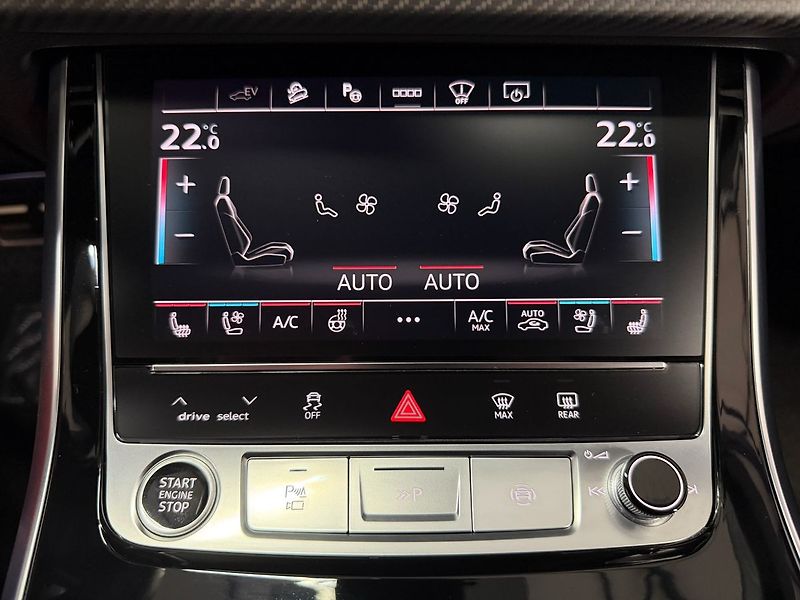 Audi Q8 55TFSi e QUATTRO S-LINE, B&O, - fotka 26 z 36