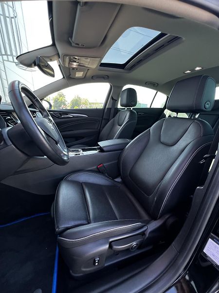 Opel Insignia 1.5T 121kW Aut. Innovation - fotka 6 z 27