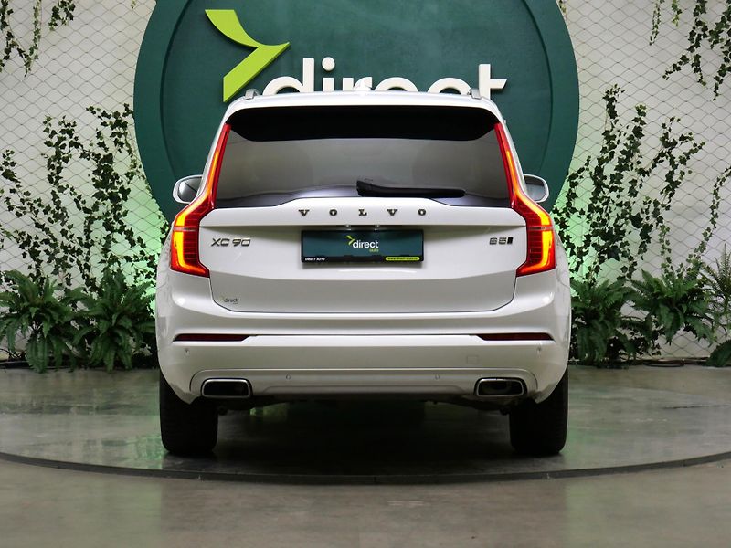 Volvo XC90 - fotka 6 z 27