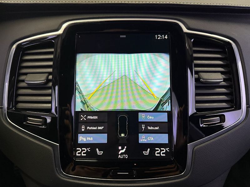 Volvo XC90 B5 AWD R-DESIGN, H&K, EL. TAŽN - fotka 15 z 32