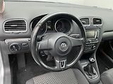 Volkswagen Golf (2012) 1.6 TDi, Trendline, navi - náhled 12