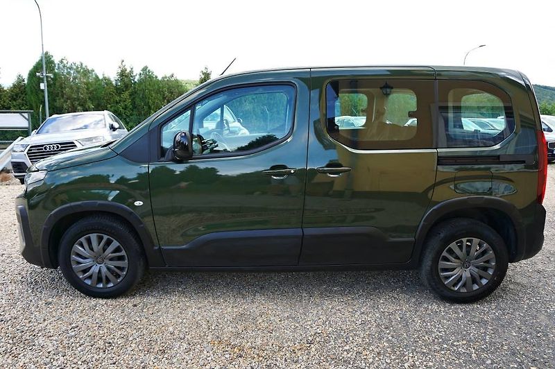 Peugeot Rifter (2024) 1,5HDI 96 kW - fotka 7 z 38