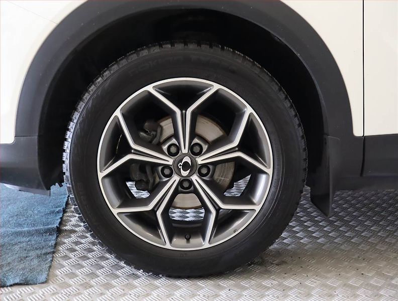 SsangYong Korando (2023) Style Plus 1.5 T-GDI - fotka 15 z 21