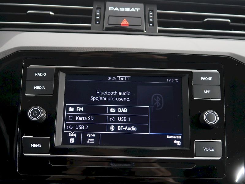Volkswagen Passat (2024) BUSINESS 1.5TSI EVO DSG - fotka 26 z 36