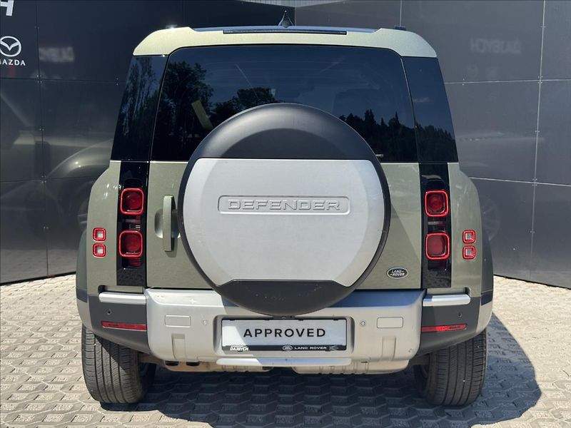 Land Rover Defender 3,0 110 D200 S AWD AT ČR DPH - fotka 8 z 28