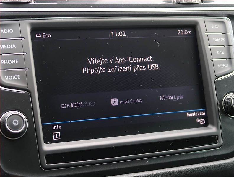 Volkswagen Tiguan (2017) R-Line 2.0 TDI, R-line,138TKM - fotka 21 z 23