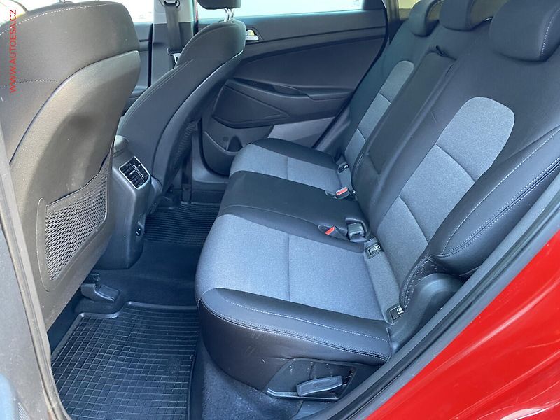 Hyundai Tucson (2020) 1.6 CRDI 4x4, 1.maj,ČR, AT - fotka 10 z 20