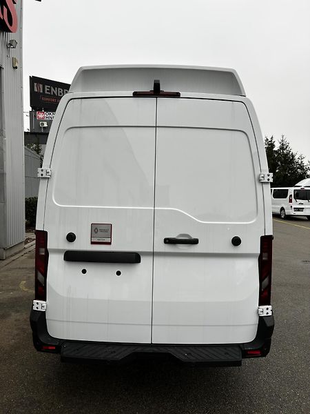 Renault Master (2026) VAN L4H3 RWD 170k RED - fotka 4 z 15