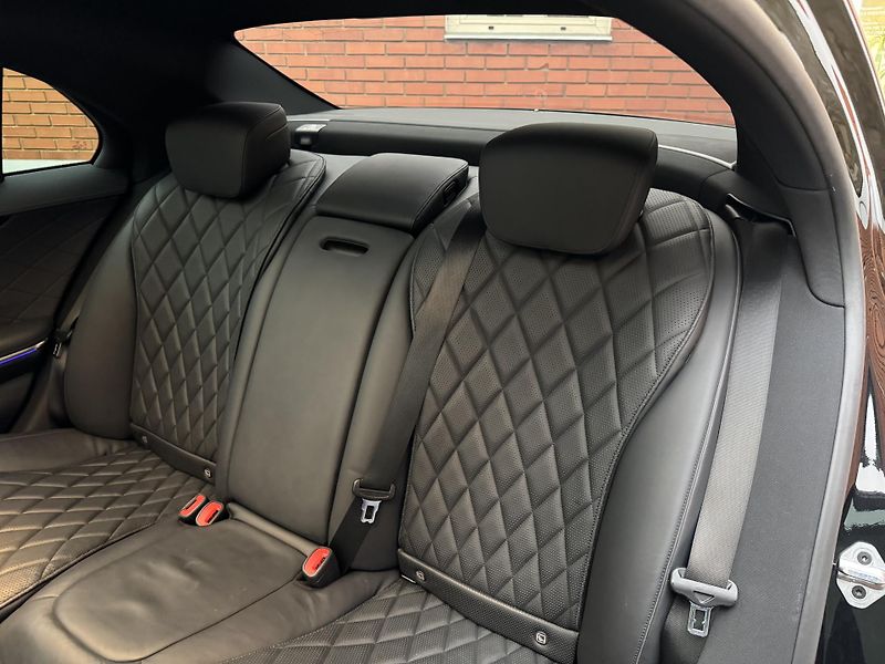Mercedes-Benz Třídy S S580L-4M-AMG-3D-R21-PANO - fotka 19 z 28