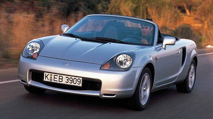 Toyota MR2 (W30).