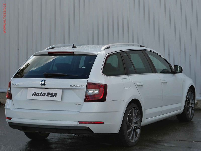 Škoda Octavia (2017) 2.0TDi 4x4, ČR, L&K, DSG - fotka 4 z 32