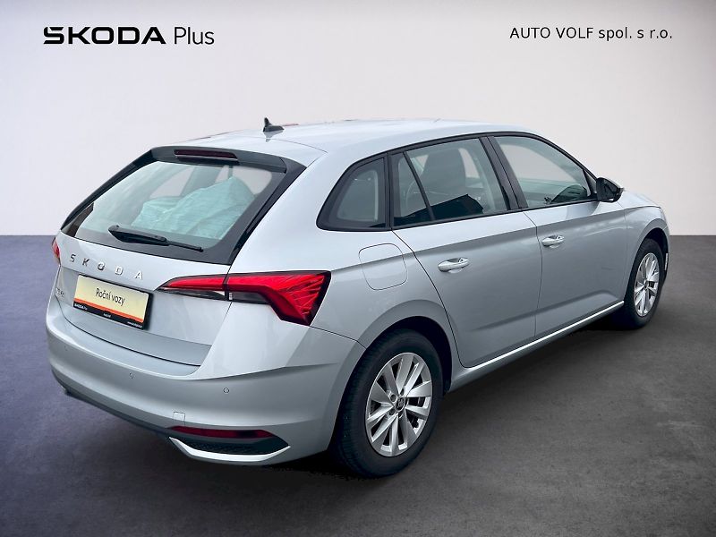 Škoda Scala (2025) Selection 1.0TSi 85kW 6°manuál - fotka 2 z 30