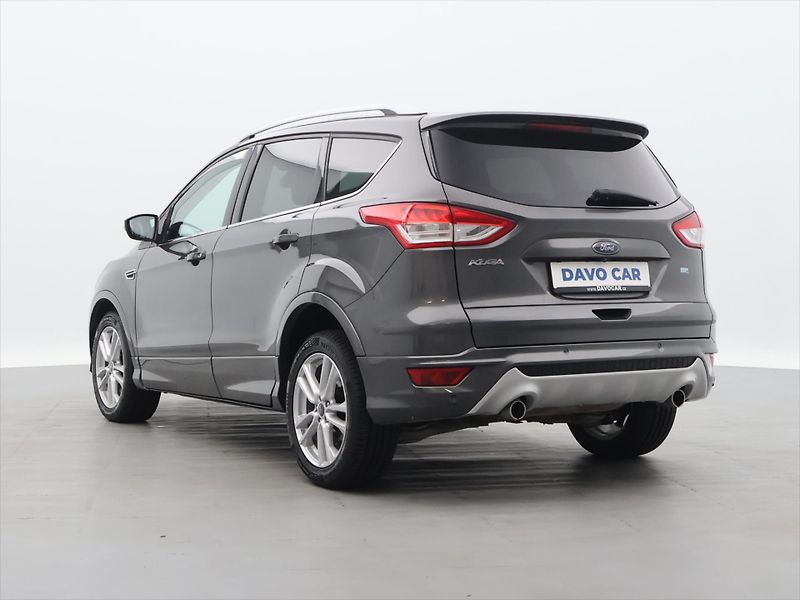 Ford Kuga 2,0 TDCi 132kW 4x4 Titanium - fotka 5 z 35