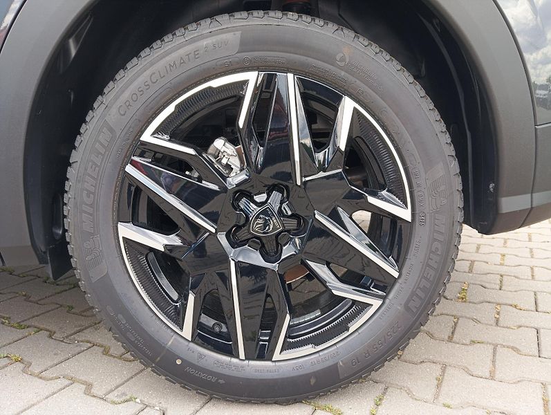 Peugeot 3008 (2026) ALLURE Hybrid 145 e-DCS6 - fotka 20 z 22