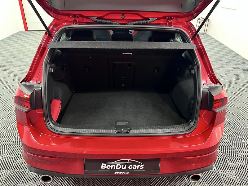 Volkswagen Golf GTI 180 kW Servis 68tkm - fotka 6 z 49