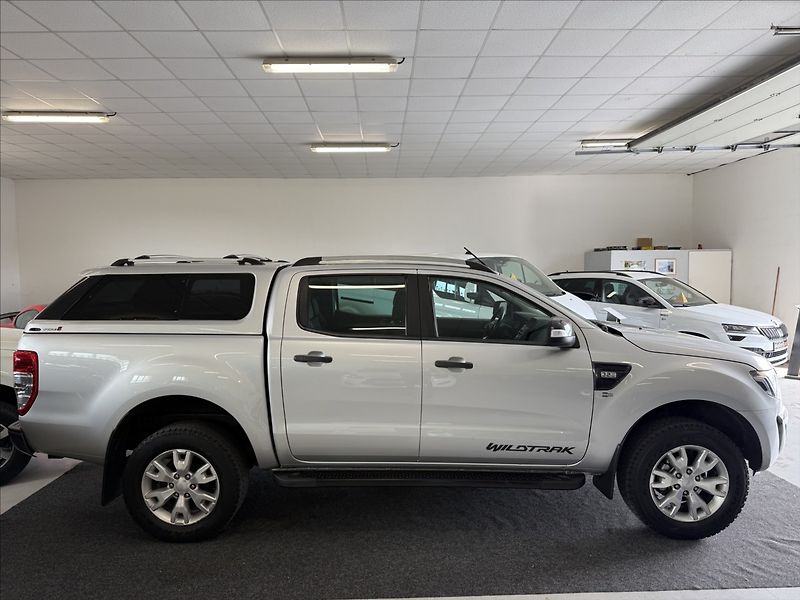 Ford Ranger 3,2 Wildtrak,AT,Hardtop,po ser - fotka 4 z 36