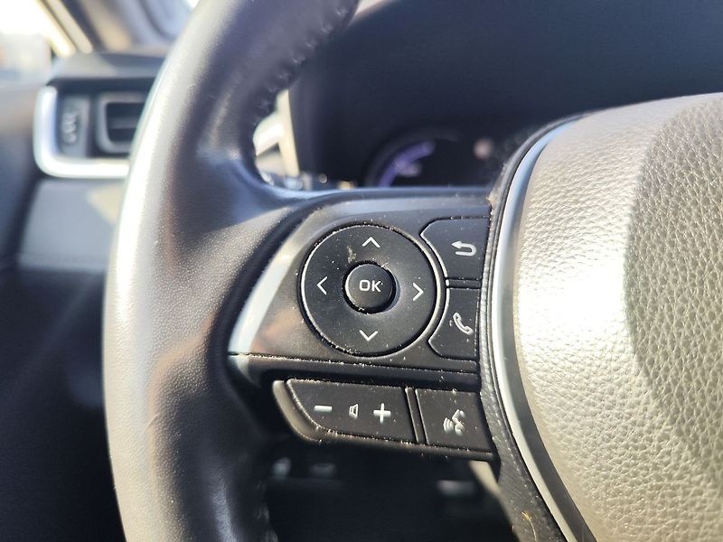 Toyota RAV4 2.5 HEV/163kW Executive e-CVT - fotka 26 z 35
