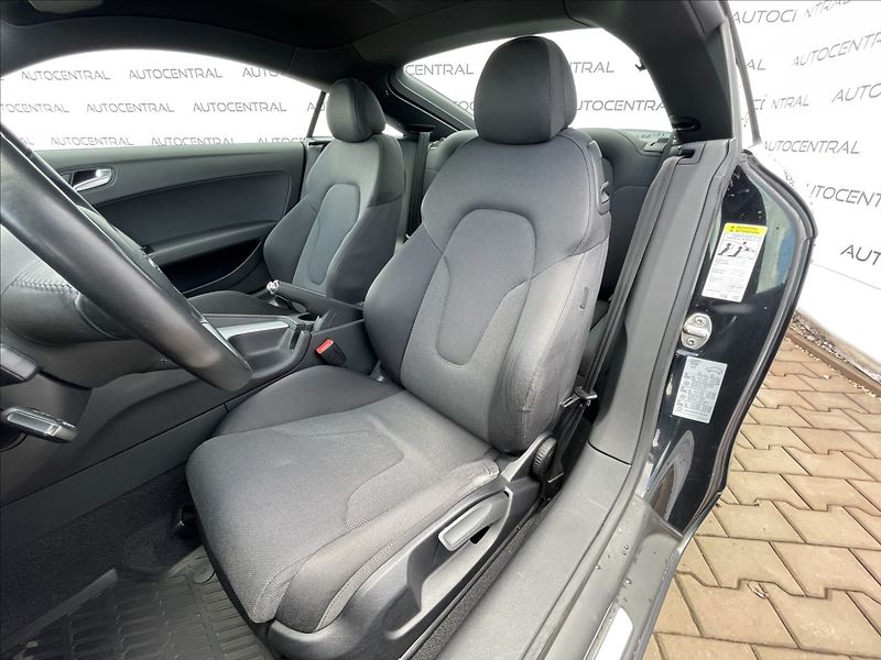 Audi TT 2,0 TFSi,147kW,S-line,serv.kn. - fotka 11 z 25